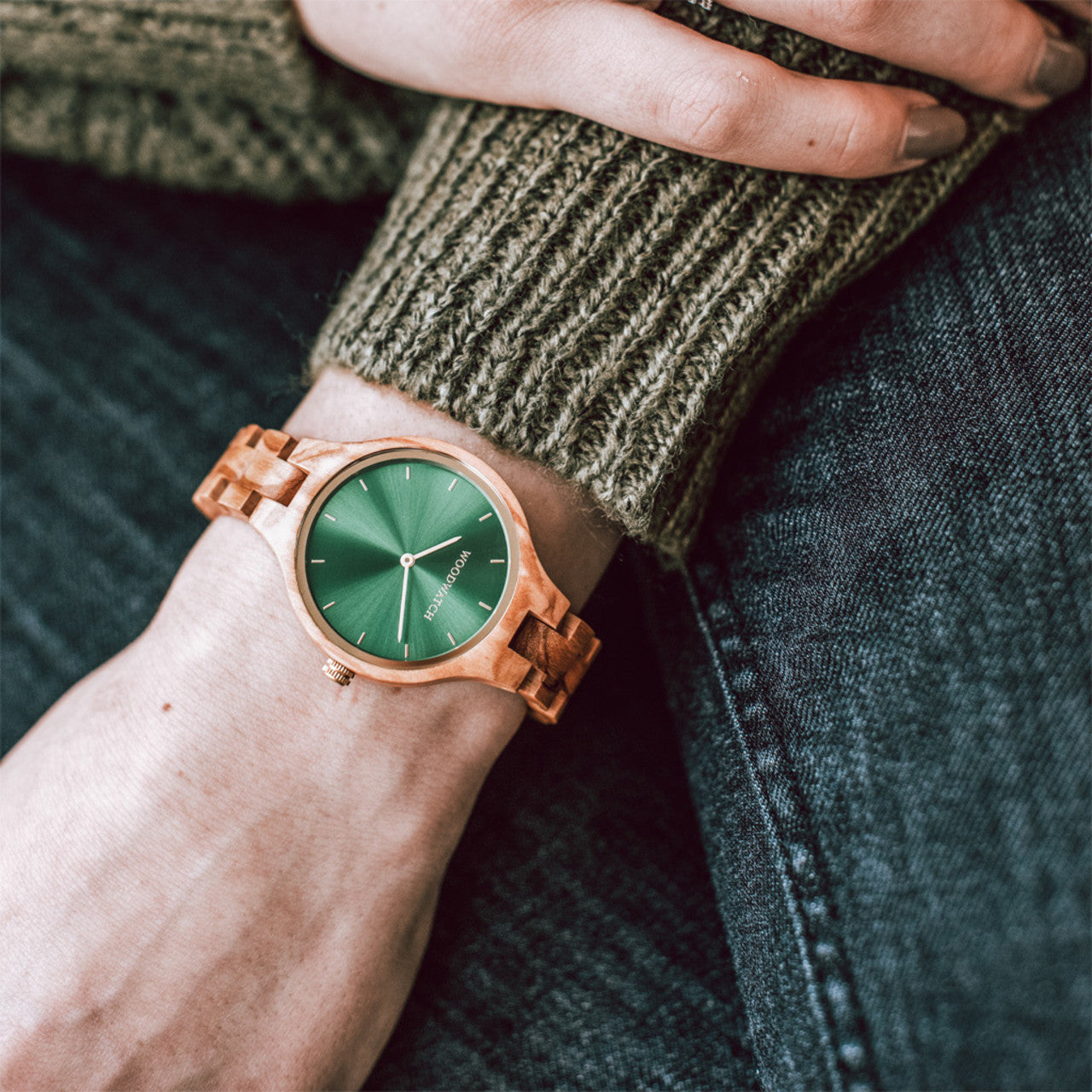 Hill(ヒル)/ AURORA collection / WoodWatch