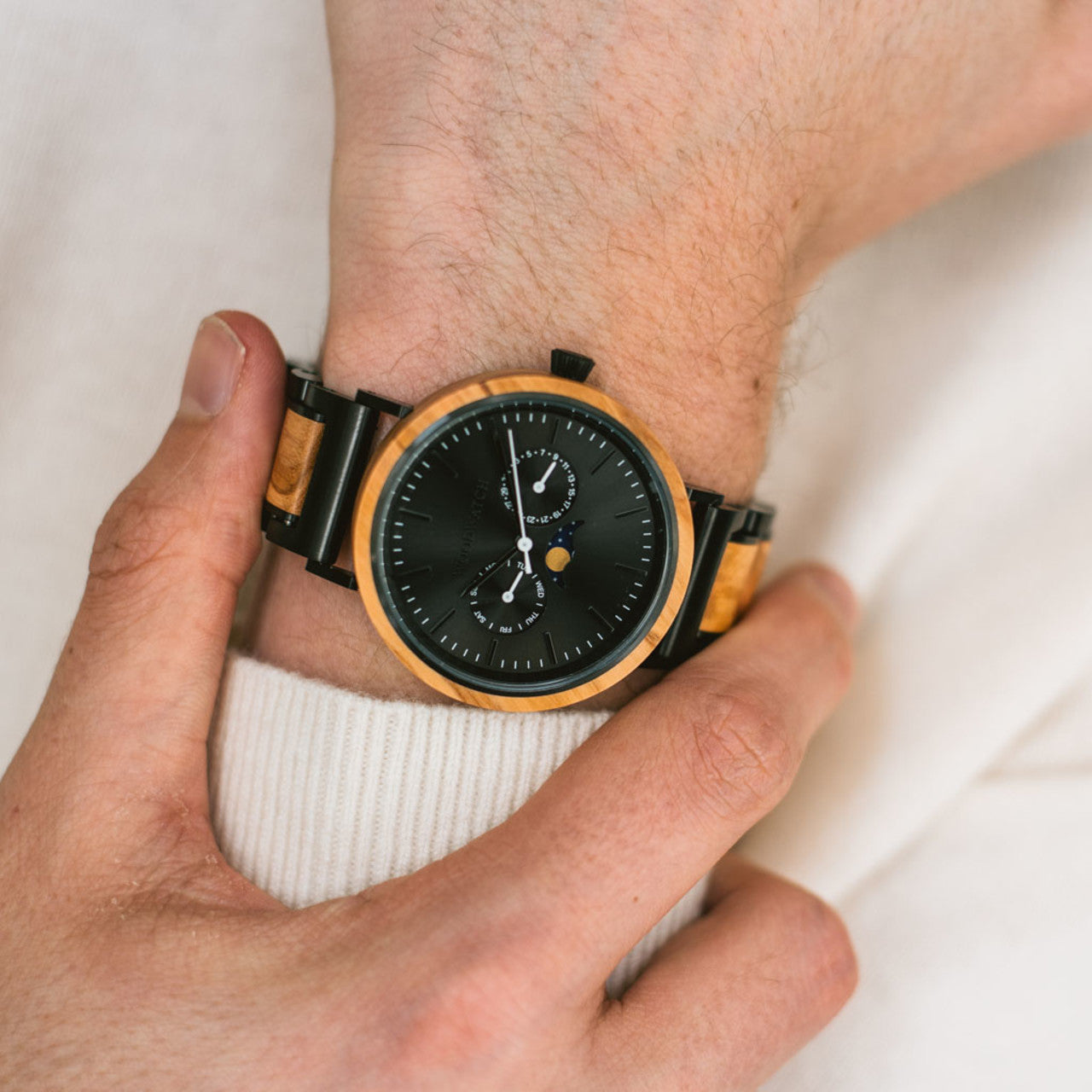Carbon(カーボン)-ELEMENT collection / WoodWatch